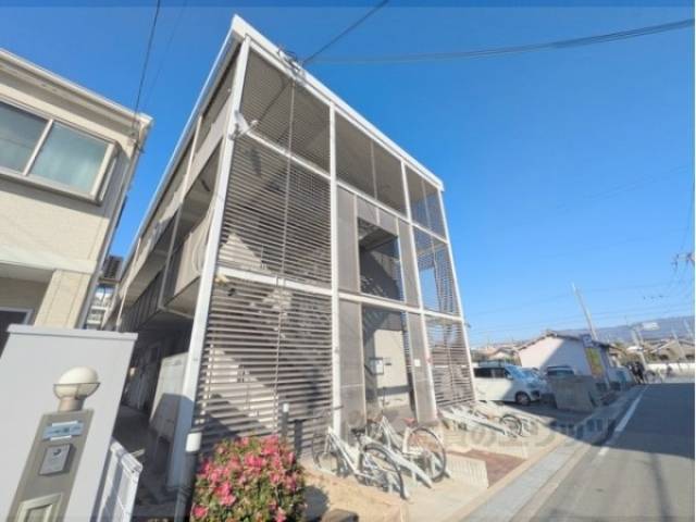 レオパレスルナ１外観写真1