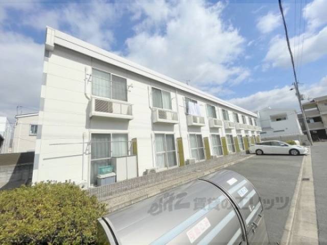 レオパレスシャルム外観写真3