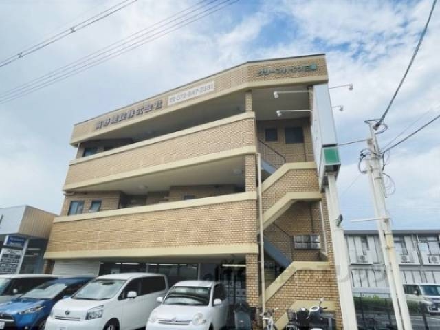 グリーンハイツ三栗外観写真1