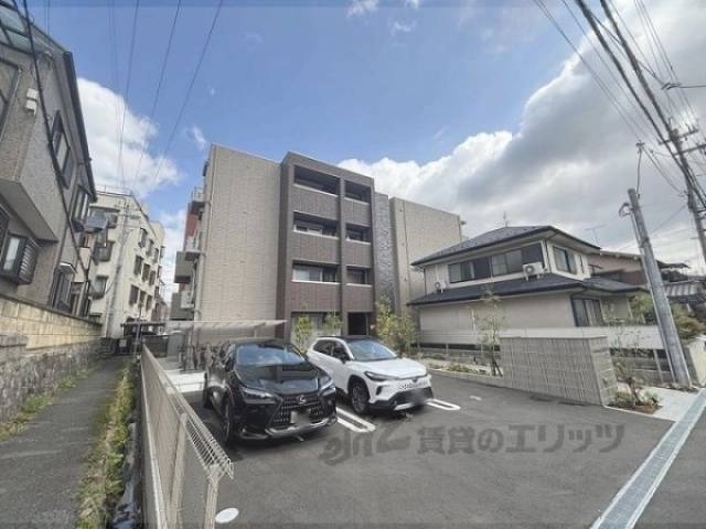 シャーメゾン生駒東新町外観写真2