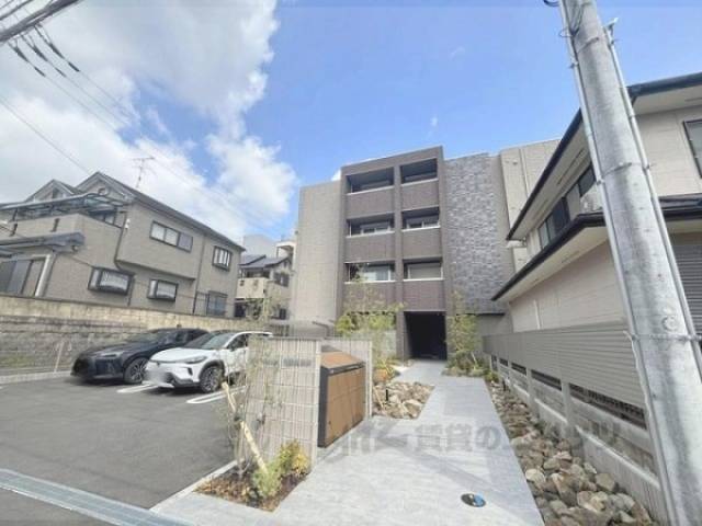 シャーメゾン生駒東新町外観写真3