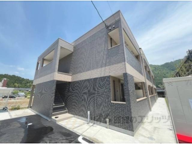 フロール・デ・セレッソ３外観写真1