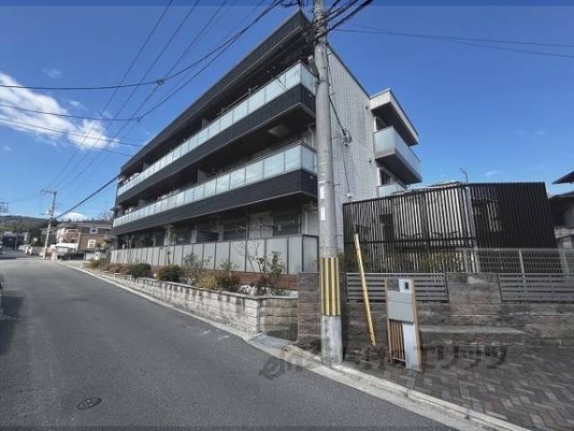 シャーメゾン　フォレスト　レジデンス外観写真3