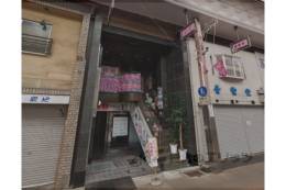 三条マンション(テナント）外観写真