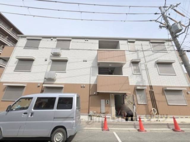 ＧＲＡＭＭ深草Ｎｏｒｔｈ外観写真2