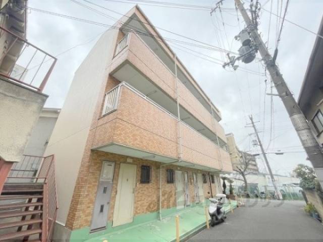 岩崎ハイツP2外観写真1