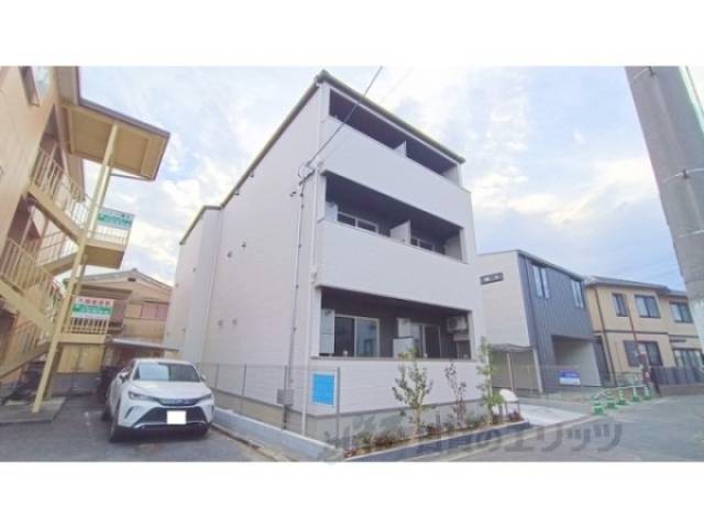 Ｋｒａｓｔａｇｅ外観写真1