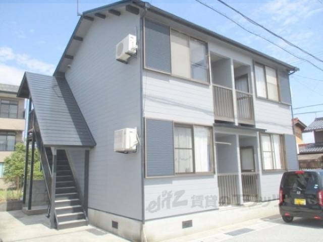 平方ハイツ外観写真1