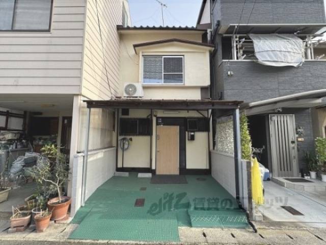 貸家外観写真1