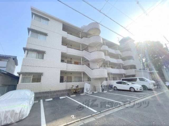 ラ・ボアコートIN花園外観写真3