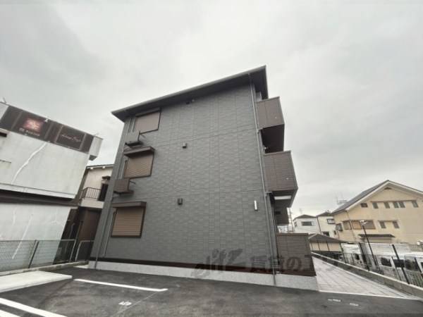 166693の外観写真