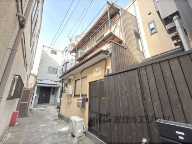 貸家外観写真1