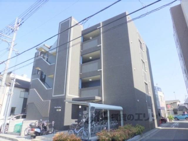 トレスオハス　稲葉荘外観写真1