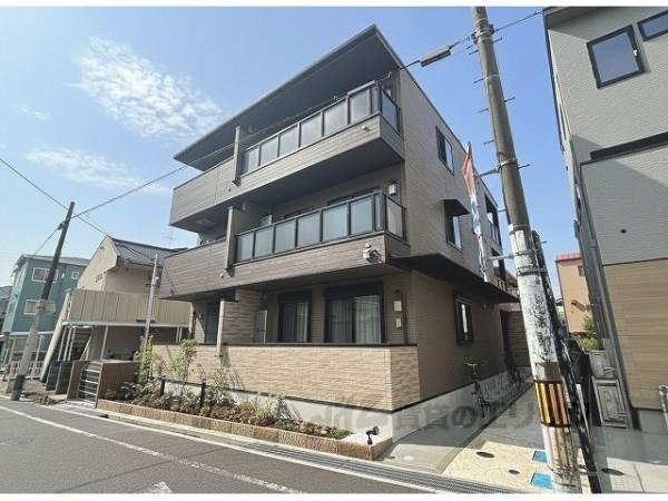 166807の外観写真