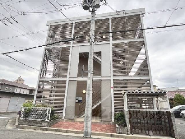 レオパレス高尾１外観写真2