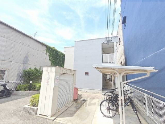 レオパレスCOTTI外観写真3