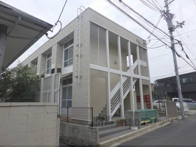 レオパレスMERCATO DEGLI APPARTA外観写真1
