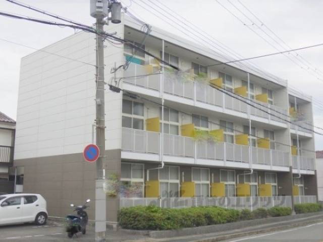 レオパレスＺｅｐｈｙｒ外観写真2