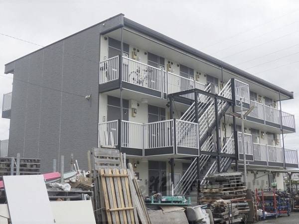 167052の外観写真