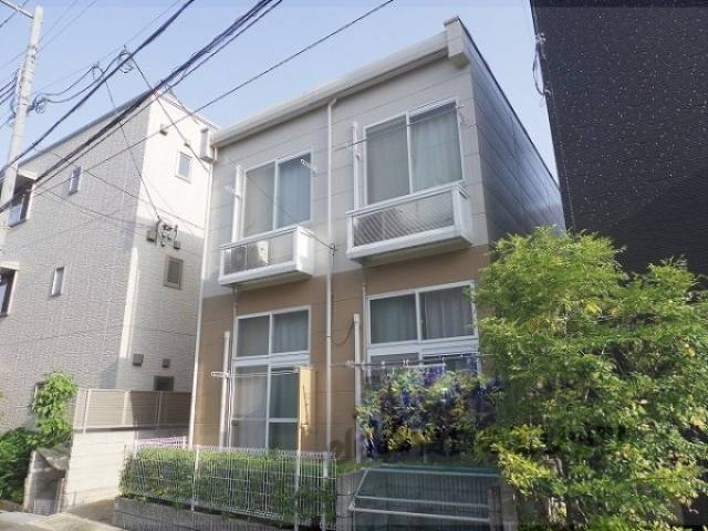 レオパレスゴーゴー外観写真1
