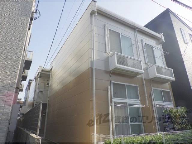 レオパレスゴーゴー外観写真2