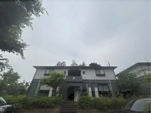 サンビレッジ学園前東坂　Ｆ棟外観写真3