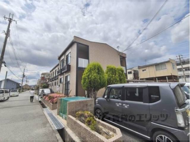 レオパレスハグレートマツ２外観写真3