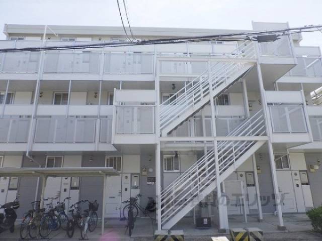 レオパレスラ　フォレ外観写真3
