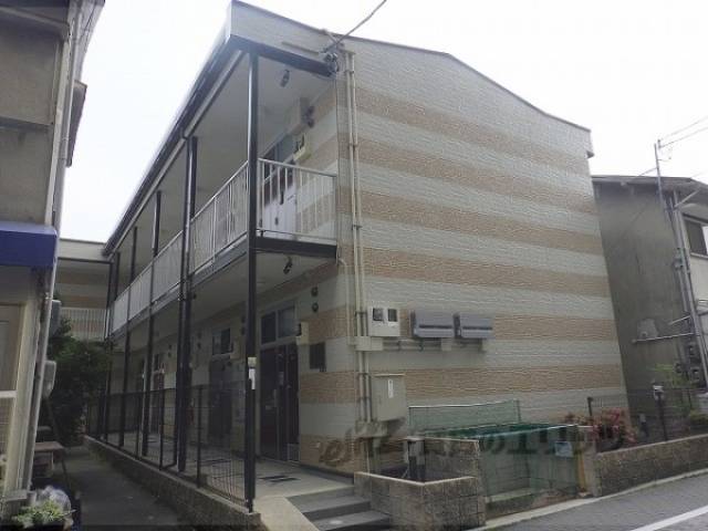 レオパレス上坂部２外観写真1