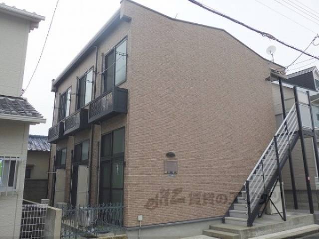 レオパレス久々知２外観写真1