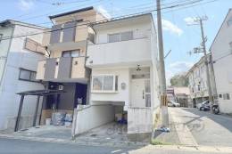 貸家外観写真