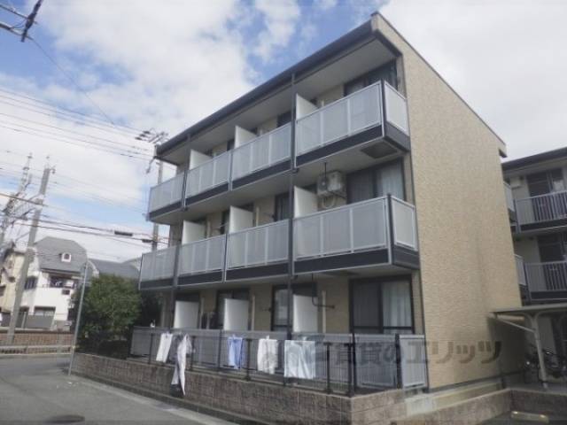 レオパレス塚口３番館外観写真1