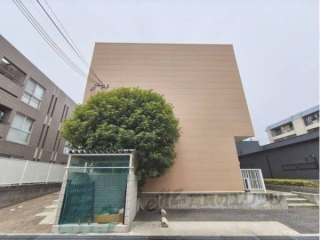 レオパレス武庫川東外観写真1