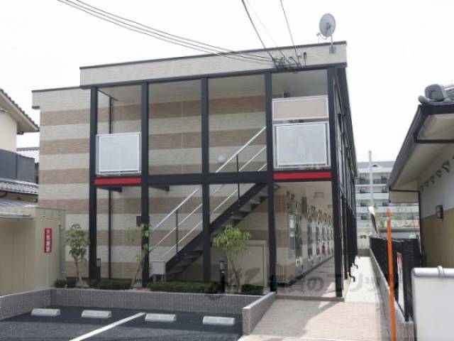 レオパレス琴の浦外観写真1