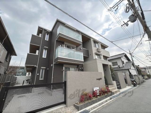 Ｌａ　ｖｉｅ　ｖｅｌｌｅ塚口外観写真1