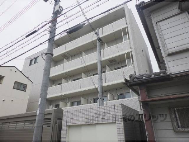 レリーフ南塚口外観写真2