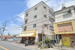 小瀬マンション外観写真