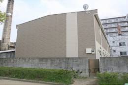 レオパレス東園田２外観写真