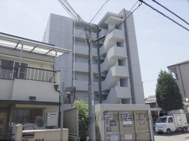 コンフォールメゾン外観写真2