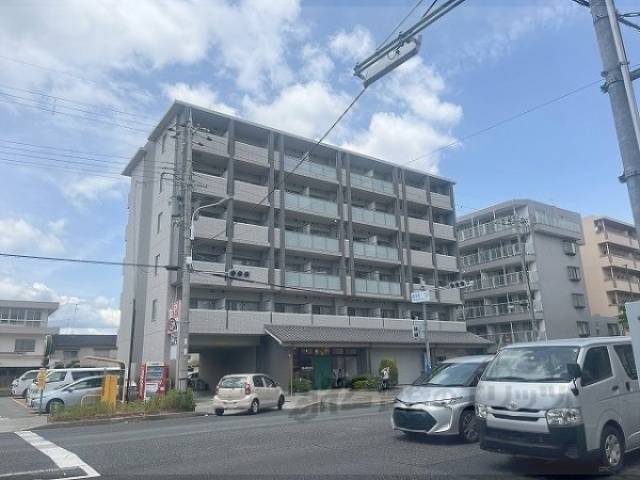 ベクエムハウゼ外観写真1