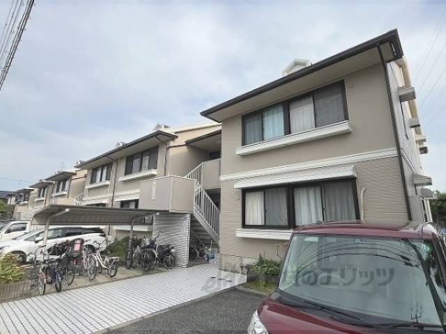 ルミエールＢ棟外観写真2