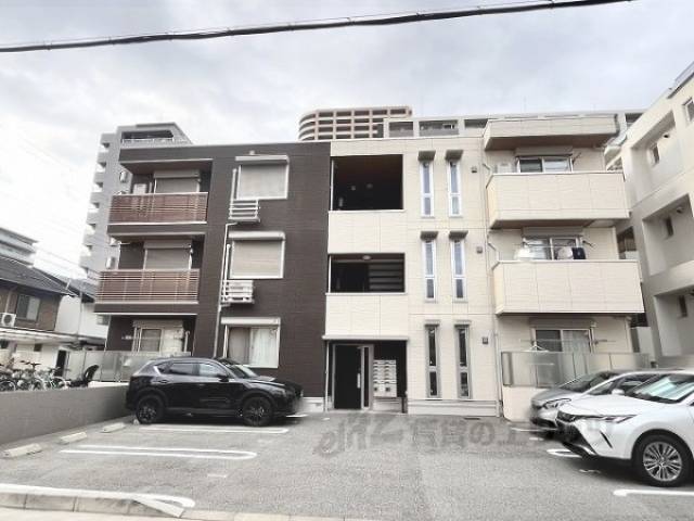 Ｄ－ｒｏｏｍ立花外観写真1