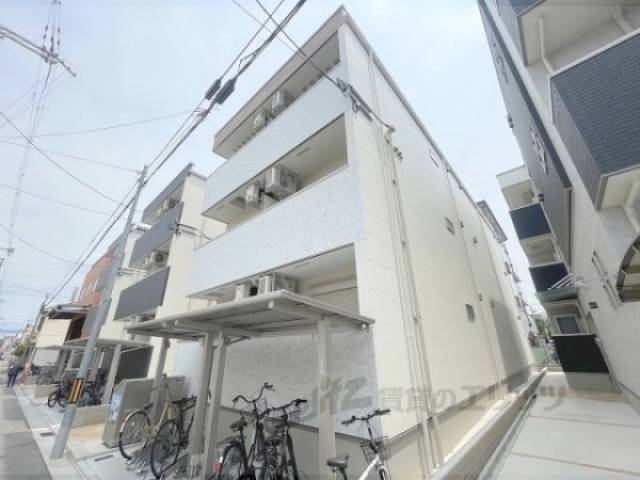 フジパレス八戸ノ里３番館外観写真1