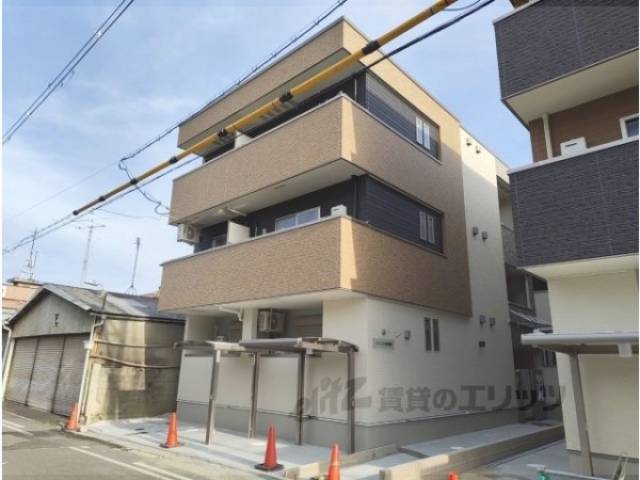 フジパレス小阪２番館外観写真2
