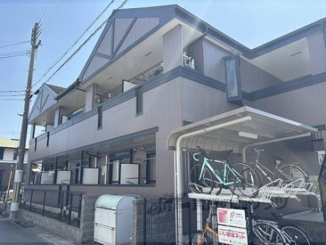 ウエストリバー北伊丹外観写真1