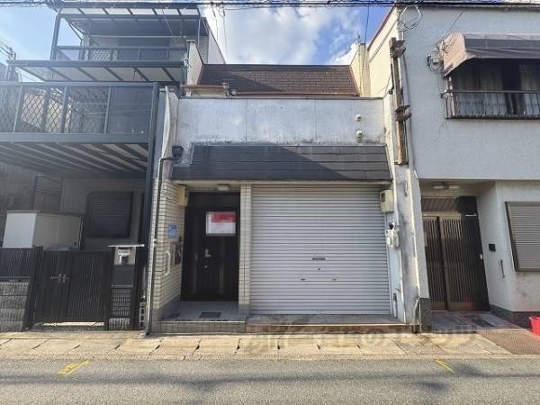 167942の外観写真