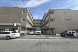 メルヴェール昆陽外観写真