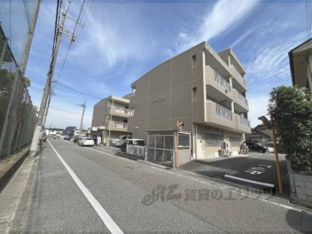 メルヴェール昆陽外観写真2