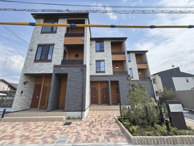 カーサ　デル　ソーレ外観写真2