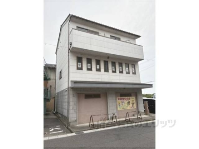 やまりゅうテナントビル外観写真2